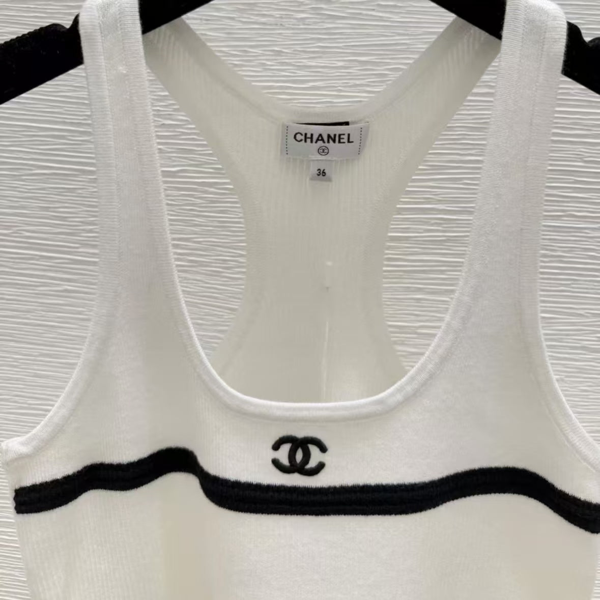 Classic Minimalist U-Neck Knit Vest