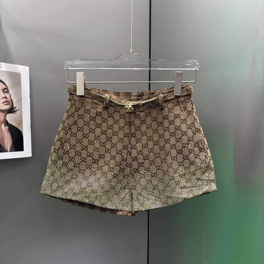 Trendy Gradient Diamond-Encrusted Shorts