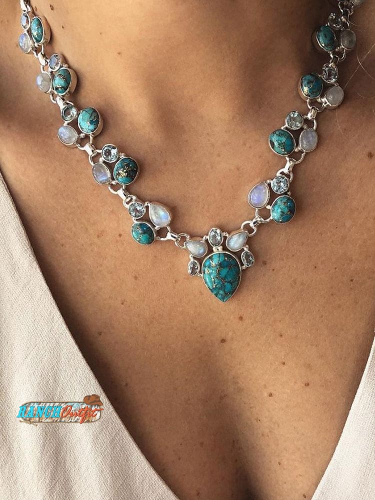 Vintage Boho Flower Necklace