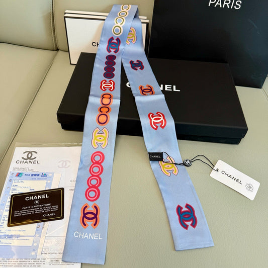 Vibrant Multitone Fashion Tie